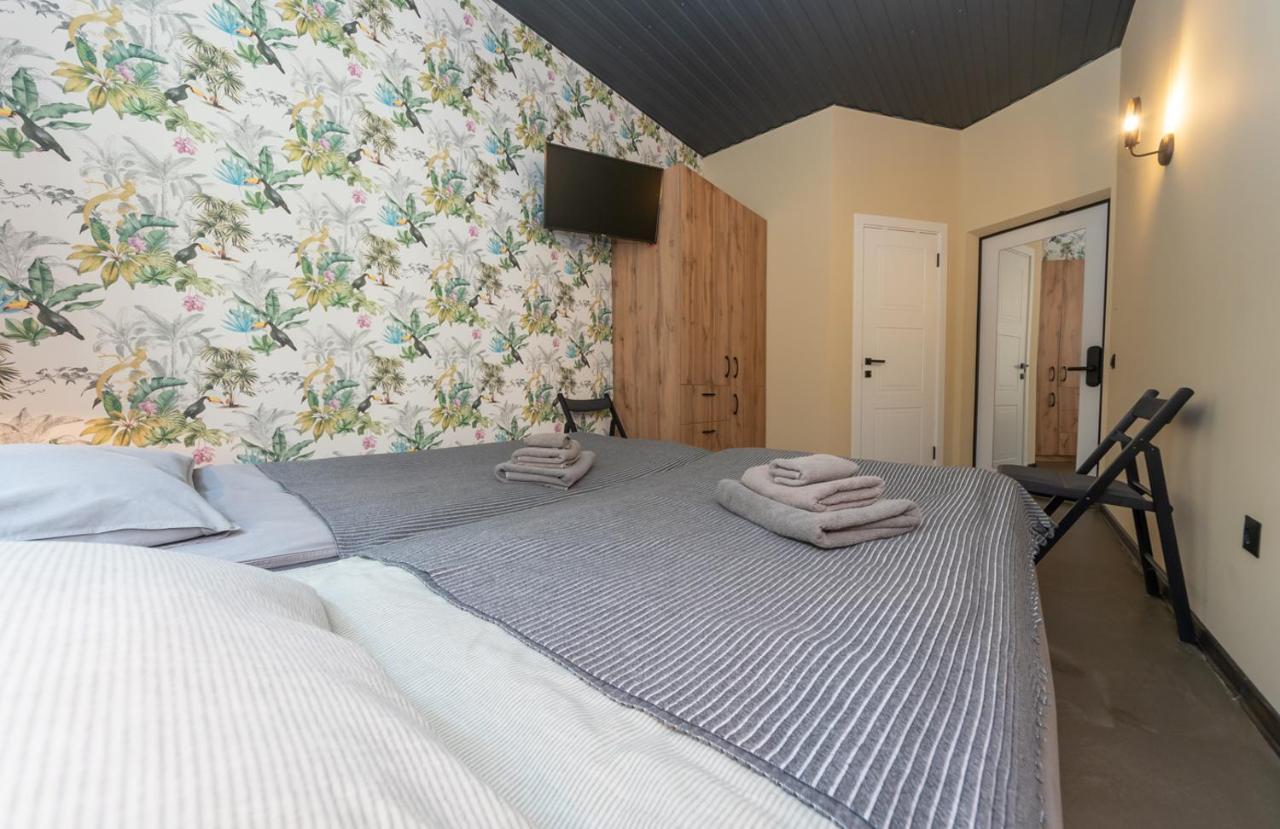 Apart Hotel On Zoloti Vorota เคียฟ ภายนอก รูปภาพ